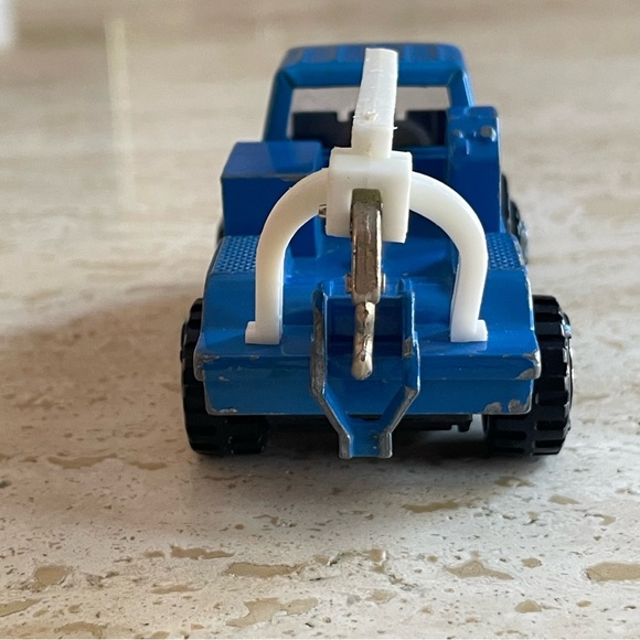 Vintage 1970s made in Japan Tonka Mites Blue Wrecker truck - Picture 10 of 16